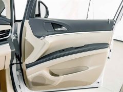 Buick GL8 2023 Facelift Land Executive Cabin Luxury - ფოტო 16