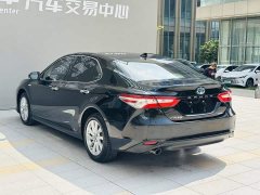 Toyota Camry 2021 Hybrid 2.5L HGVP Leading Edition - ფოტო 16