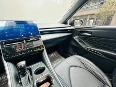 Toyota Avalon Hybrid 2.5L XLE Premium - photo 14