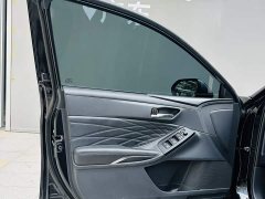 Toyota Avalon Hybrid 2.5L XLE Premium - photo 20