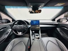 Toyota Avalon Hybrid 2.5L XLE Premium - photo 6