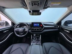 Toyota Highlander 2.5L Intelligent Hybrid AWD Luxury 7-Seater - ფოტო 8