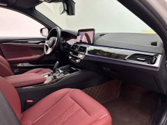 BMW 5 Series 525Li M Sport Package - ფოტო 11
