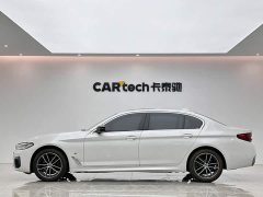 BMW 5 Series 525Li M Sport Package - ფოტო 2