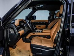 Land Rover Defender 110 3.0T P400 Dark Edition - ფოტო 8