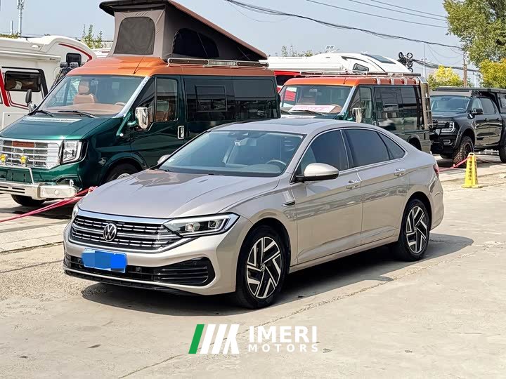 Volkswagen Sagitar 2023 300TSI DSG Excellence Edition - ავტომობილი ჩინეთიდან