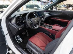 Lexus RX 500h AWD F SPORT Performance - ფოტო 9