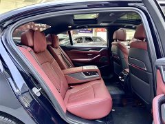 BMW 5 Series 530Li Luxury M Sport Package - ფოტო 6