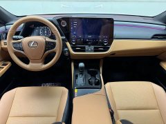 Lexus ES 200 Premium Edition - ფოტო 12