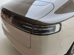 BMW Zun S800 2025 Extended Range Starlight Executive Edition 4-Seater (192-line LiDAR) - ფოტო 7