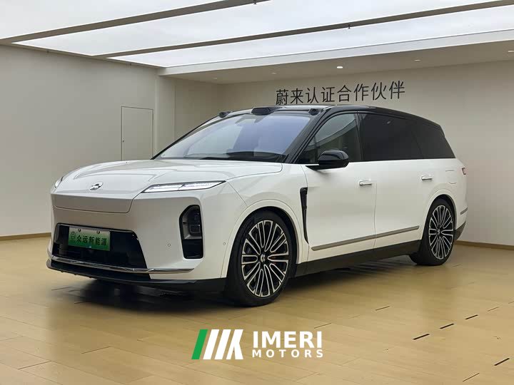 NIO ES8 Six-Seat Executive Signature Edition