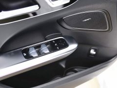Mercedes-Benz C-Class Facelift C 260 L Sport Edition - ფოტო 11