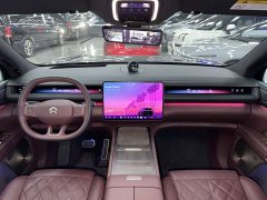 NIO ES8 2026 Seven-Seat Executive Luxury Edition - ფოტო 13