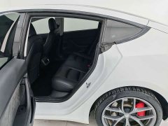 Tesla Model 3 Performance All-Wheel Drive - ფოტო 10