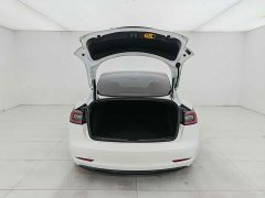 Tesla Model 3 Performance All-Wheel Drive - ფოტო 18