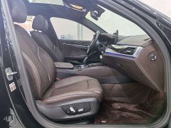 BMW 5 Series 525Li M Sport Package - ფოტო 10