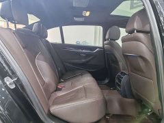 BMW 5 Series 525Li M Sport Package - ფოტო 16