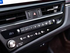Lexus ES 300h F SPORT - ფოტო 17