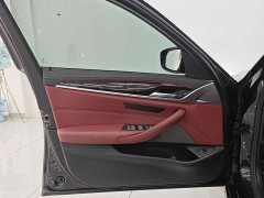 BMW 5 Series Facelift 525Li M Sport Package - ფოტო 14