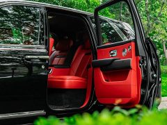 Rolls-Royce Cullinan Four-Seat Edition - ფოტო 18