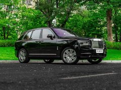 Rolls-Royce Cullinan Four-Seat Edition - ფოტო 3