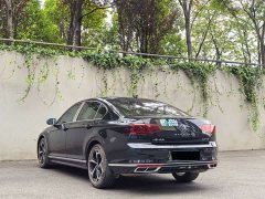 Volkswagen Magotan 2 Million Units Commemorative Edition 330TSI DSG Luxury - ფოტო 6