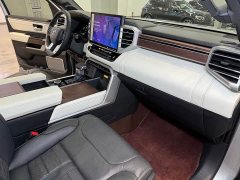 Toyota 3.5T Automatic - ფოტო 14