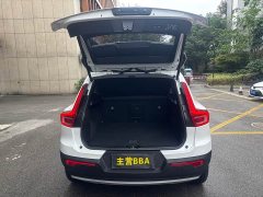 Volvo XC40 T4 AWD Smart Remote Luxury Edition - ფოტო 19