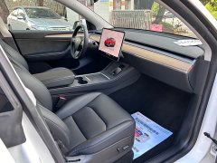 Tesla Model Y Rear-Wheel Drive - ფოტო 7