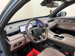 Chery Tiggo 8 PLUS C-DM 2025 1.5T 116km Deluxe 5-Seater - ფოტო 14