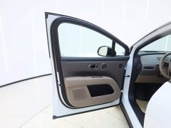 Li Auto i6 2025 Two-Wheel Drive Standard - ფოტო 19