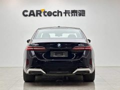 BMW 5 Series 530Li Luxury M Sport Package - ფოტო 4