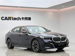 BMW 5 Series 530Li Luxury M Sport Package - ფოტო 6
