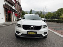 Volvo XC40 T4 AWD Smart Remote Luxury Edition - ფოტო 2