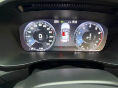 Volvo XC40 T4 AWD Smart Remote Luxury Edition - ფოტო 4