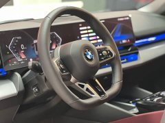 BMW 5 Series 530Li Premier M Sport Package - ფოტო 7