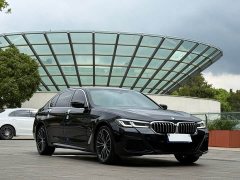 BMW 5 Series 530Li Premier M Sport Package - ფოტო 3
