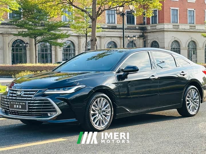 Toyota Avalon 2024 2.0L Luxury - ავტომობილი ჩინეთიდან