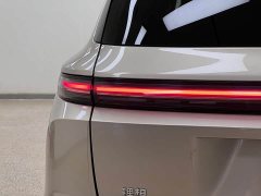 Li Auto L9 2022 Max - ფოტო 10