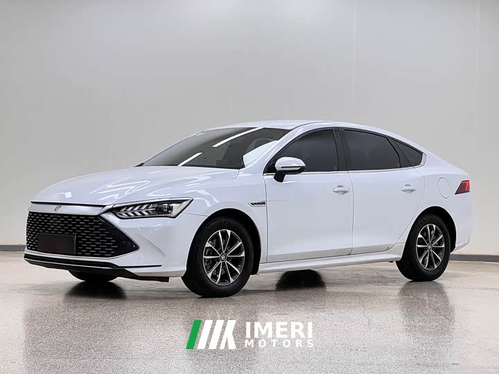 BYD Qin PLUS Glory Edition DM-i 55KM Leading - ავტომობილი ჩინეთიდან