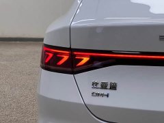 BYD Qin PLUS Glory Edition DM-i 55KM Leading - ფოტო 11