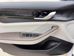 BYD Qin PLUS Glory Edition DM-i 55KM Leading - ფოტო 12