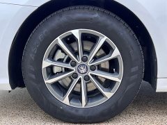 BYD Qin PLUS Glory Edition DM-i 55KM Leading - ფოტო 9