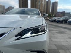 Lexus ES 2022 300h Excellence Edition - ფოტო 8