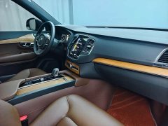 Volvo XC90 B5 Intelligent Luxury 5-Seater - ფოტო 14