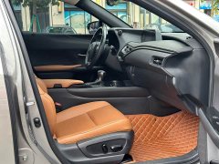 Lexus UX 2020 260h Explorer Fun Edition - ფოტო 7