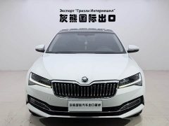 Skoda Superb 2022 TSI280 DSG Prestige - ფოტო 2