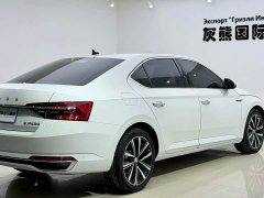 Skoda Superb 2022 TSI280 DSG Prestige - ფოტო 4