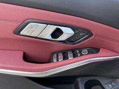 BMW 3 Series 325i M Sport Package - ფოტო 18