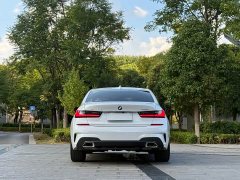 BMW 3 Series 325i M Sport Package - ფოტო 8